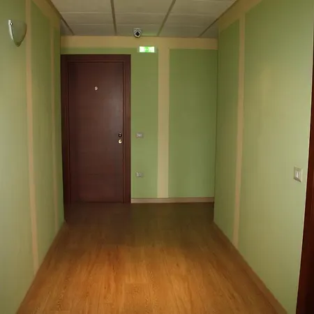 Hotel Anfora 2*